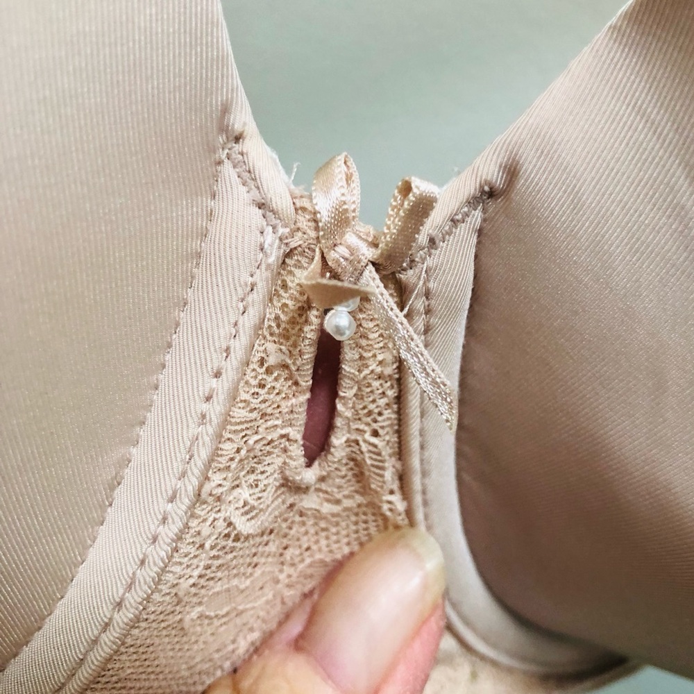 Elegant Blush Torrid Lace Bra 40 DDD - Picture 2 of 4